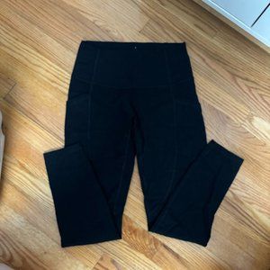 Everlane Perform Pocket Legging, size medium